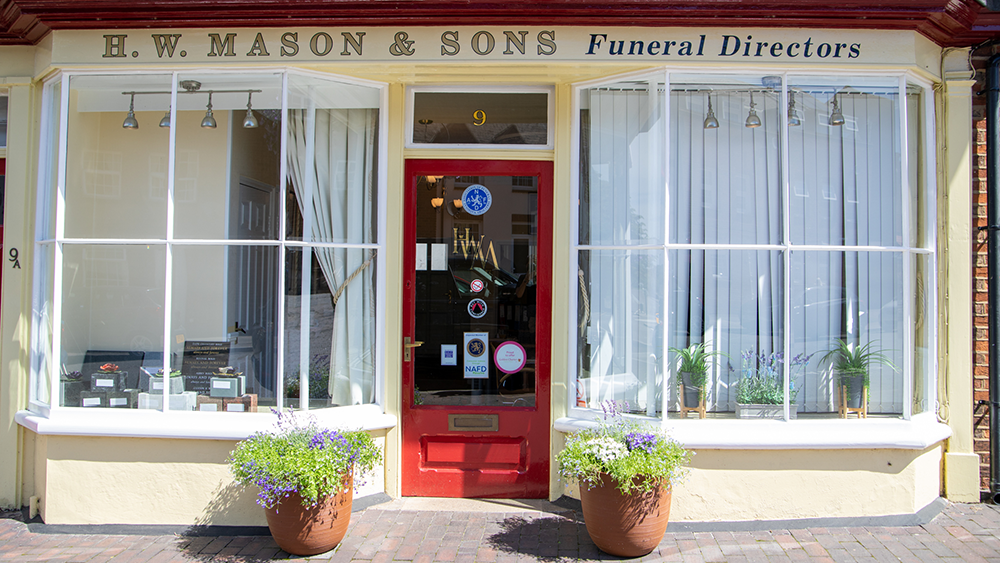 Funeral Services - H.W. Masons & Sons - Funeral Directors, Milton Keynes